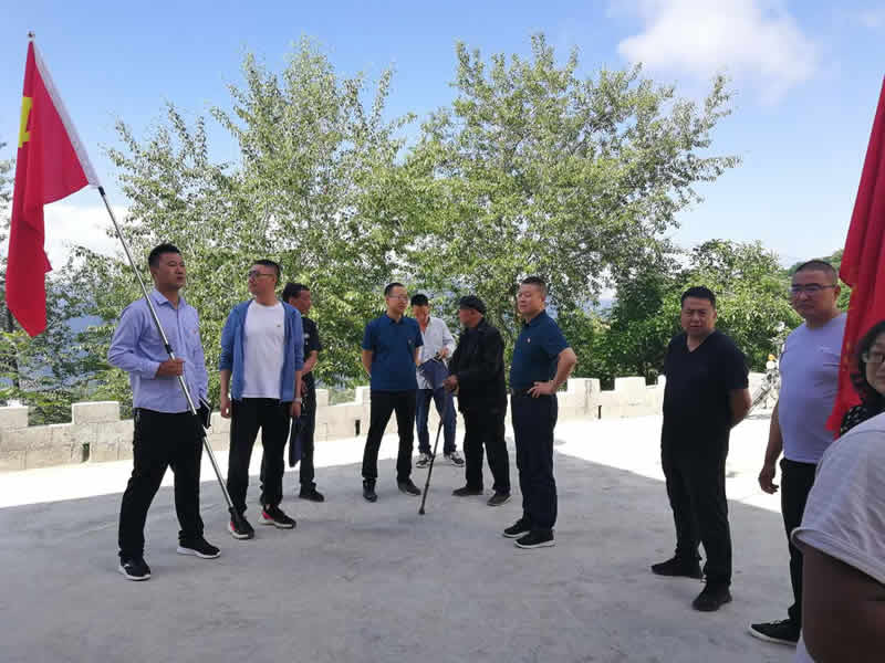 “感黨恩、憶黨史”，--市龍江城鄉(xiāng)發(fā)展集團公司開展慶祝建黨99周年主題黨日活動